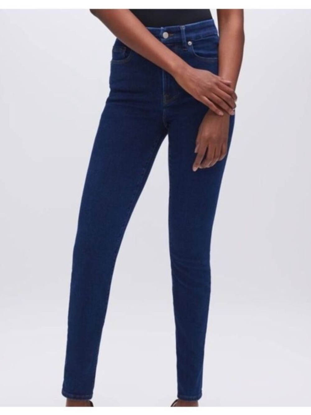 Good American Always Fits Good Waist Jeans